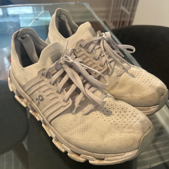 ON RUNNING CLOUDSWIFT 3 Women’s Athletic Running Training Shoes Size 9 M, White - Picture 1 of 13